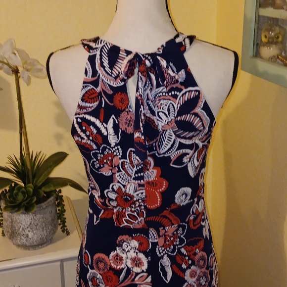 En Focus Halter Maxi Dress. Textured Bold Floral. Bohemian. - Picture 6 of 11